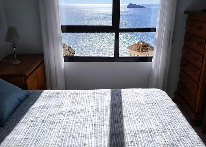 Maravilloso Junto A La Cala Almadraba